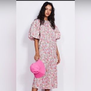 HM Floral Puff Sleeve Dress - Sz Small
